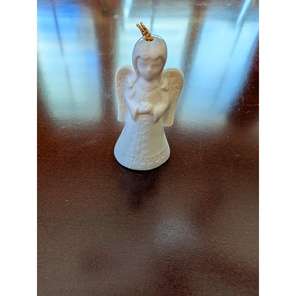 Vintage 2.5" RO Japan Angel Ornament –‎ Porcelain Christmas Collectible